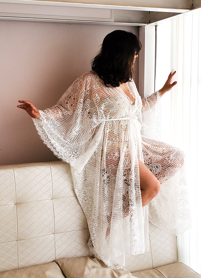 Bridal robe- Curve Collection